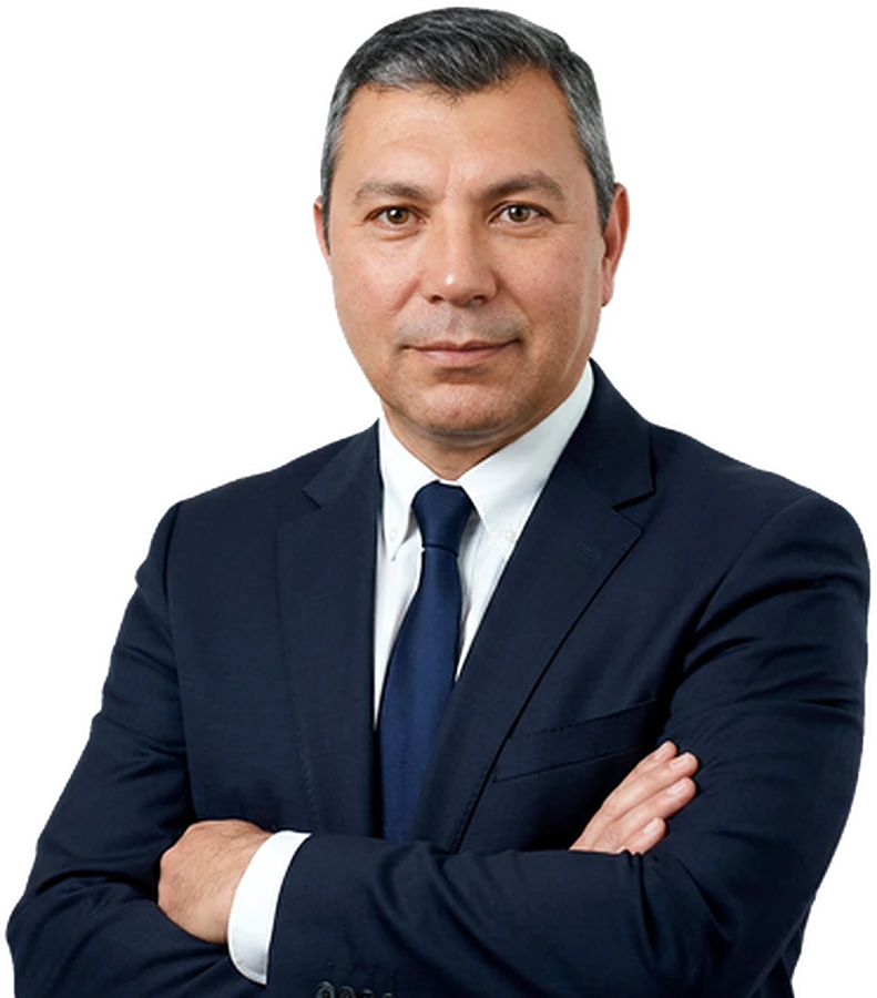 السيد / يحيى عز الدين محمد نور